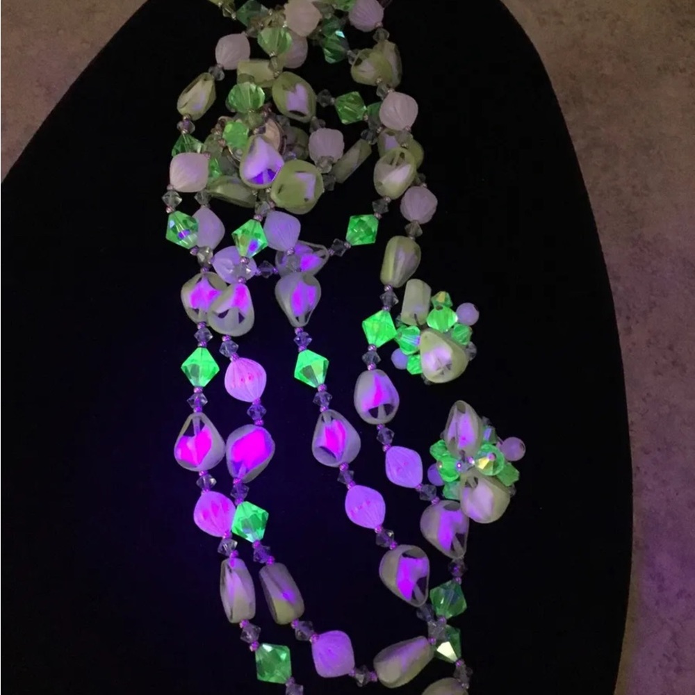 Vendome Set Unsigned Uranium Slice Art Glass Peri… - image 2